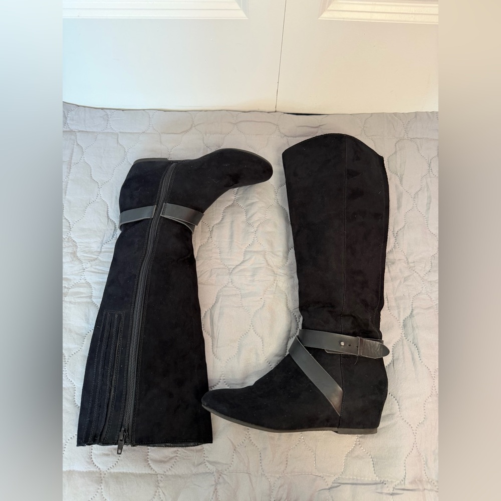 American Eagle Outfitters Black Hidden Heel Boots